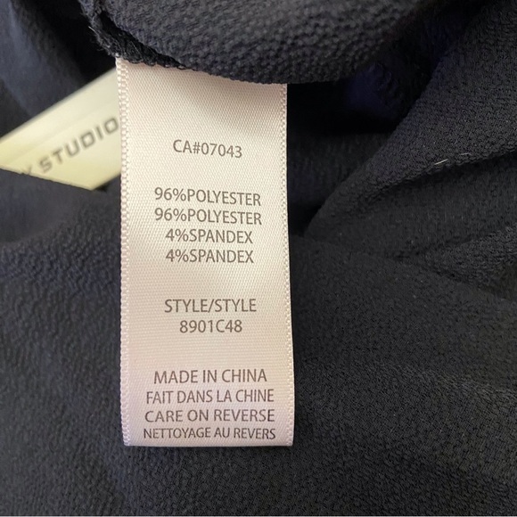 Max Studio black wrap jumpsuit sleeveless wide legs flair woven v neck small - Picture 11 of 16